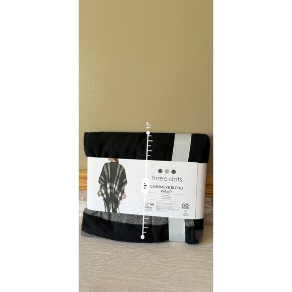 Three Dots Cashmere Blend Wrap Shawl One Size Black White Plaid - Picture 12 of 13